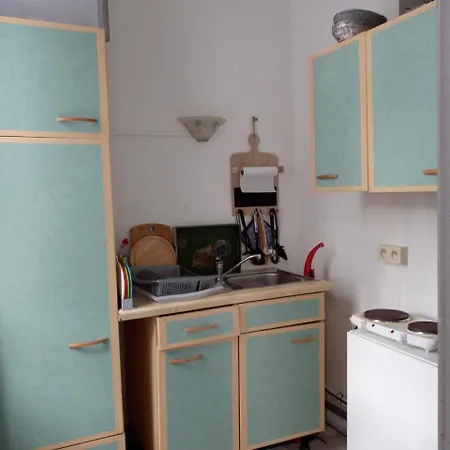 Apartment Avenue 3 *